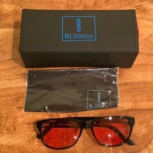 Blublox Wayfarer Sleep+ Blue and Green light Blocking Glasses